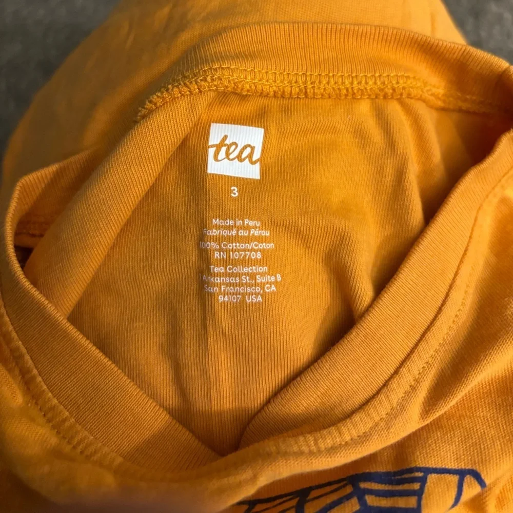 Tea Collection Size 3 Mustard Bear Graphic Tee